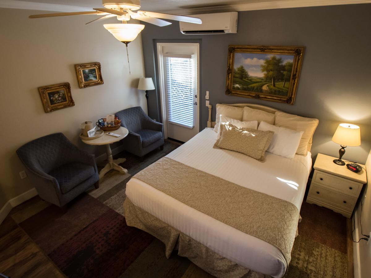Grass Valley Courtyard Suites Exterior photo